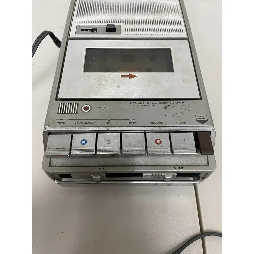Vintage Sony TCM-787 Silver CASSETTE Corder Tape PLAYER With PLUG Untested
